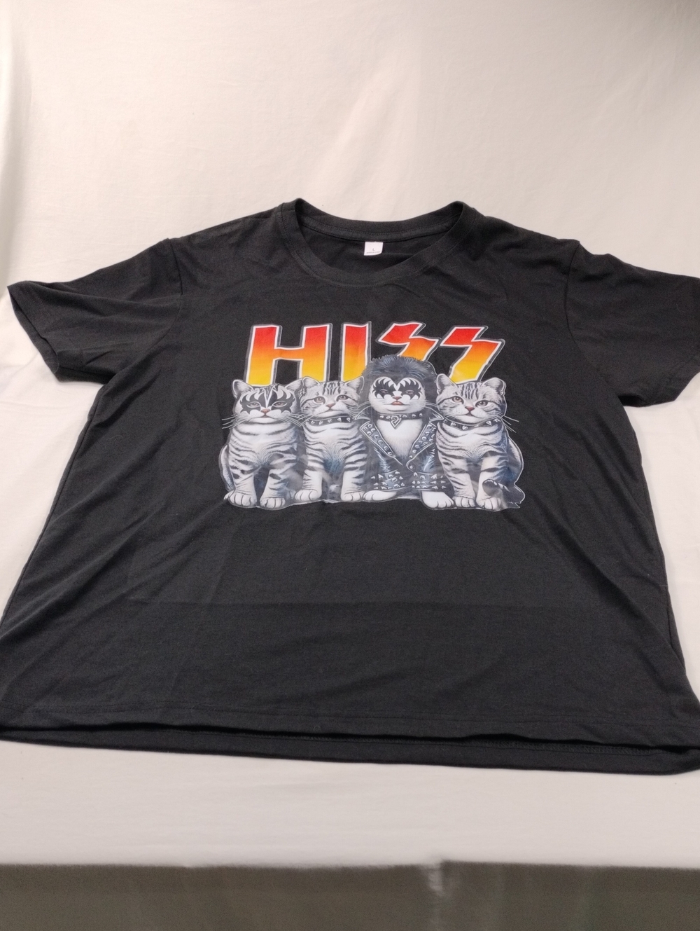 Hiss Men's T Shirt Size Large